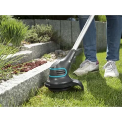 Accu Trimmer SmallCut Li-14/23R - Gardena -Groeniva Verkoopwinkel accu trimmer smallcut li 14 23r gardena 3 4