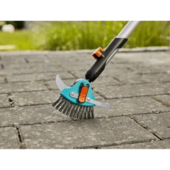 Combisysteem 3in1 Voegenkrabber/borstel - 9cm - Gardena -Groeniva Verkoopwinkel combisysteem 3in1 voegenkrabber borstel 9cm gardena 3 4