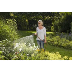 Comfort Sproeibroes Voor Bloembedden - Gardena -Groeniva Verkoopwinkel comfort sproeibroes voor bloembedden gardena 7 11