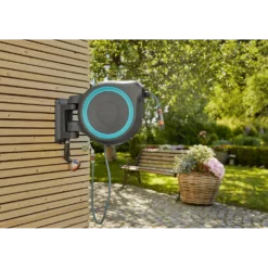 Wandslangenbox RollUp - M/L - 25m - Blauw - Gardena -Groeniva Verkoopwinkel wandslangenbox rollup m l 25m blauw gardena 5 7